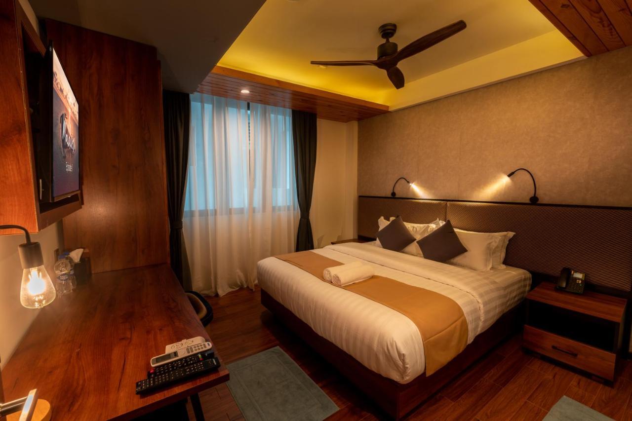 Chen Beach Inn Хулхумале Экстерьер фото